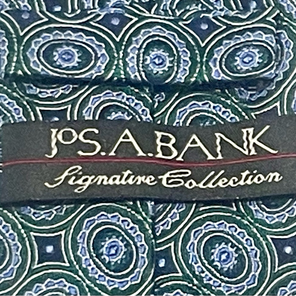 Jos a Bank - classic high-quality tie.